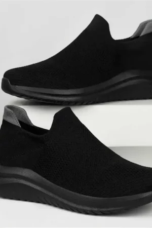 Size 35-47, sports tennis sneakers, luxury men's moccasins.
